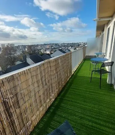 Vue Panoramique, Place De Parking *